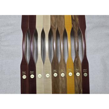 Maďarský luk Bogár 25#, Tmavohnedá